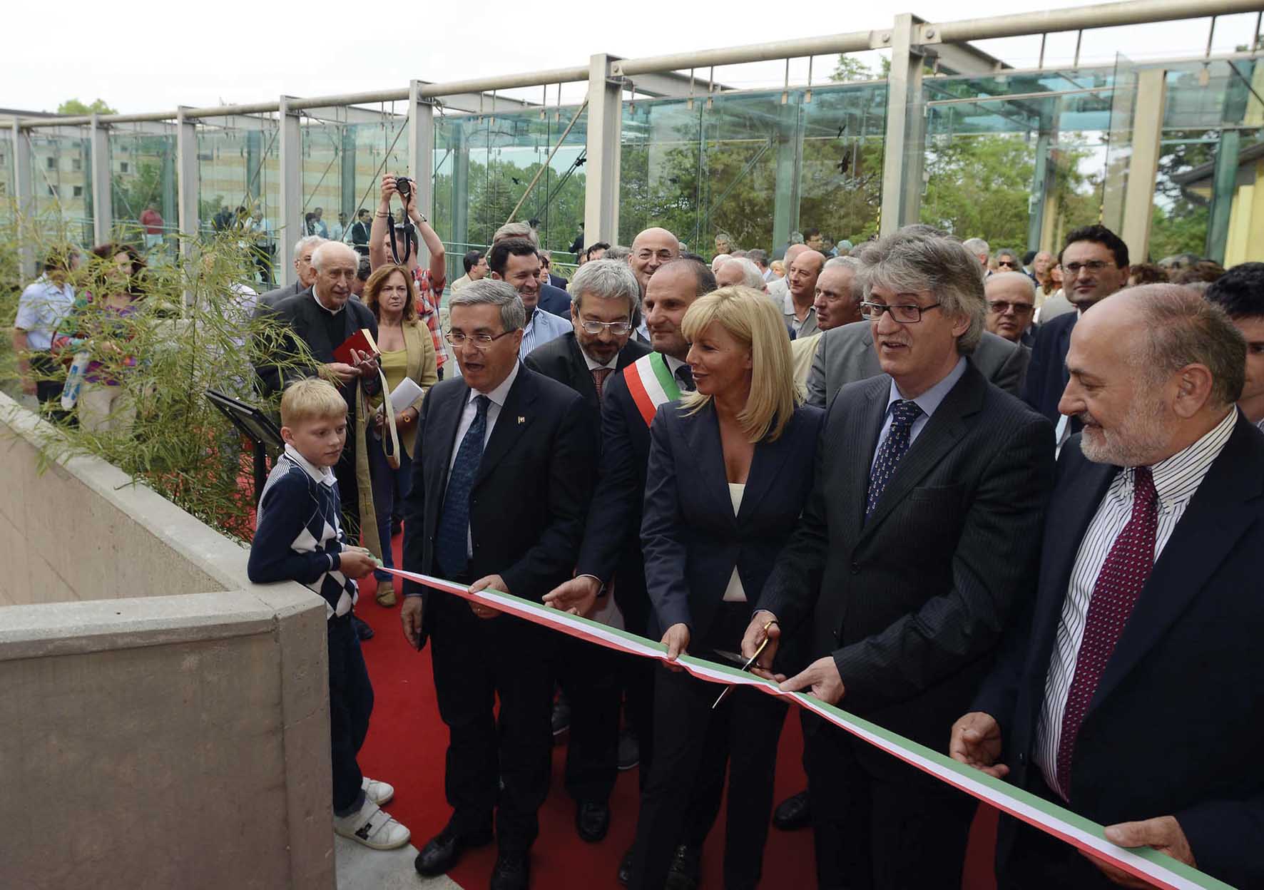 FVG Renzo Tondo Marco Zanor Sindaco Martignacco Furio Honsell Sindaco Udine e Luisa De Marco Pres Udine e Gorizia Fiere inaugurazione centrale idroelettrica del Cormor 1