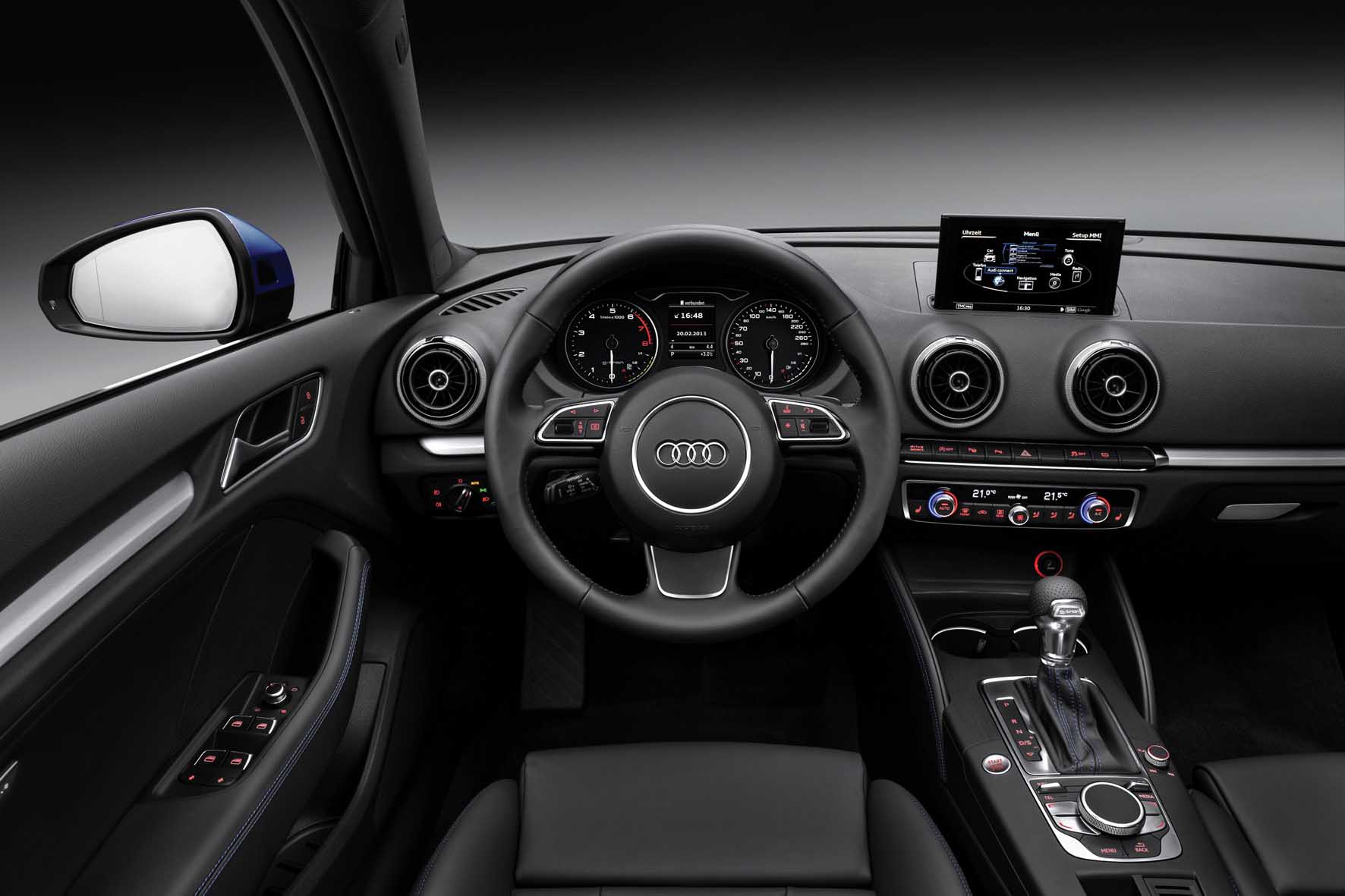 Audi A3 g-tron interni 1