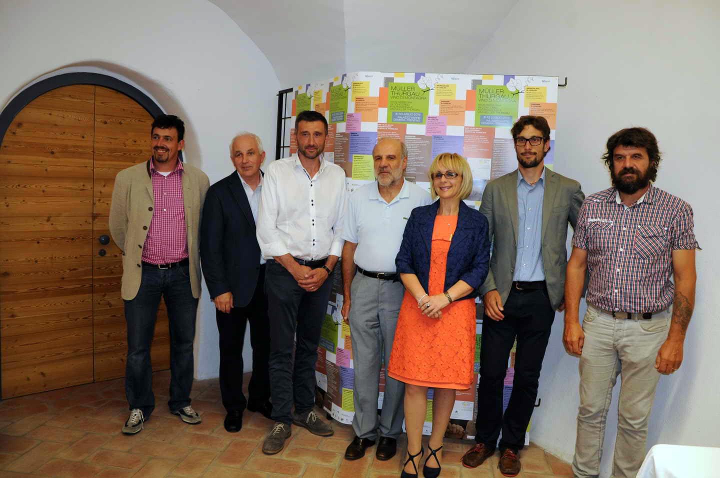 28 Rassegna Vini Muller Thurgau 2015 inaugurazione da sx Graziano Lozzer Bruno Pilzer Michele Dallapiccola Mauro Fezzi Antonietta Nardin Damiano Zanotelli Alessandro Bertagnoli