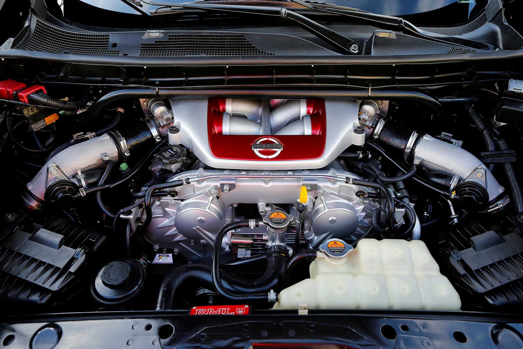 Nissan Juke R V6 600 Cv motore